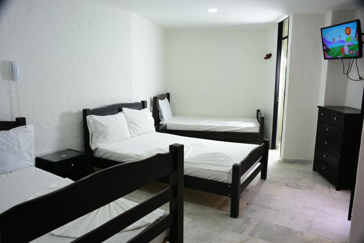 Blue Star Hotel Melgar Eksteriør billede