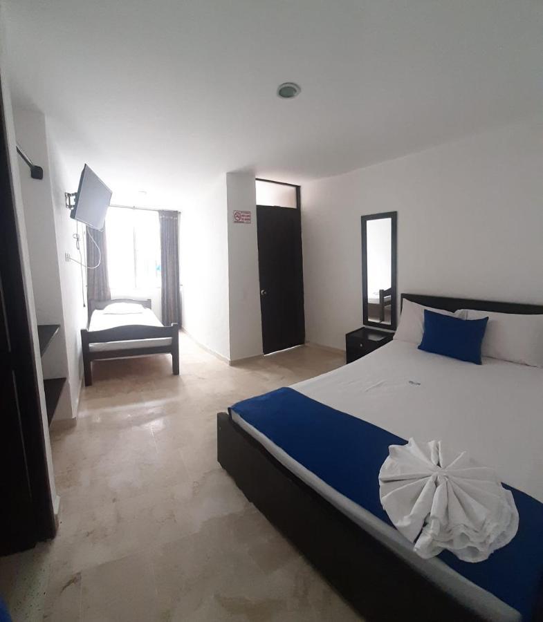 Blue Star Hotel Melgar Eksteriør billede