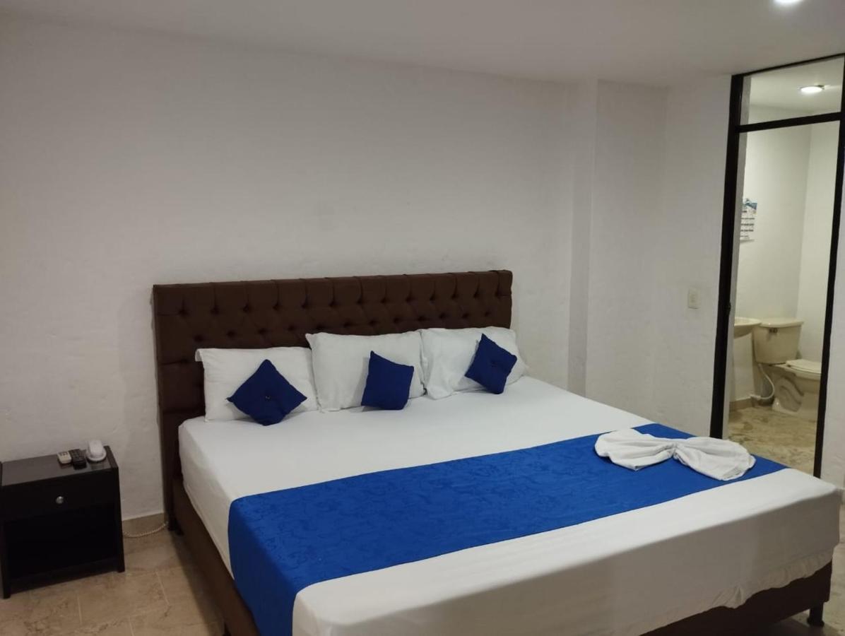 Blue Star Hotel Melgar Eksteriør billede
